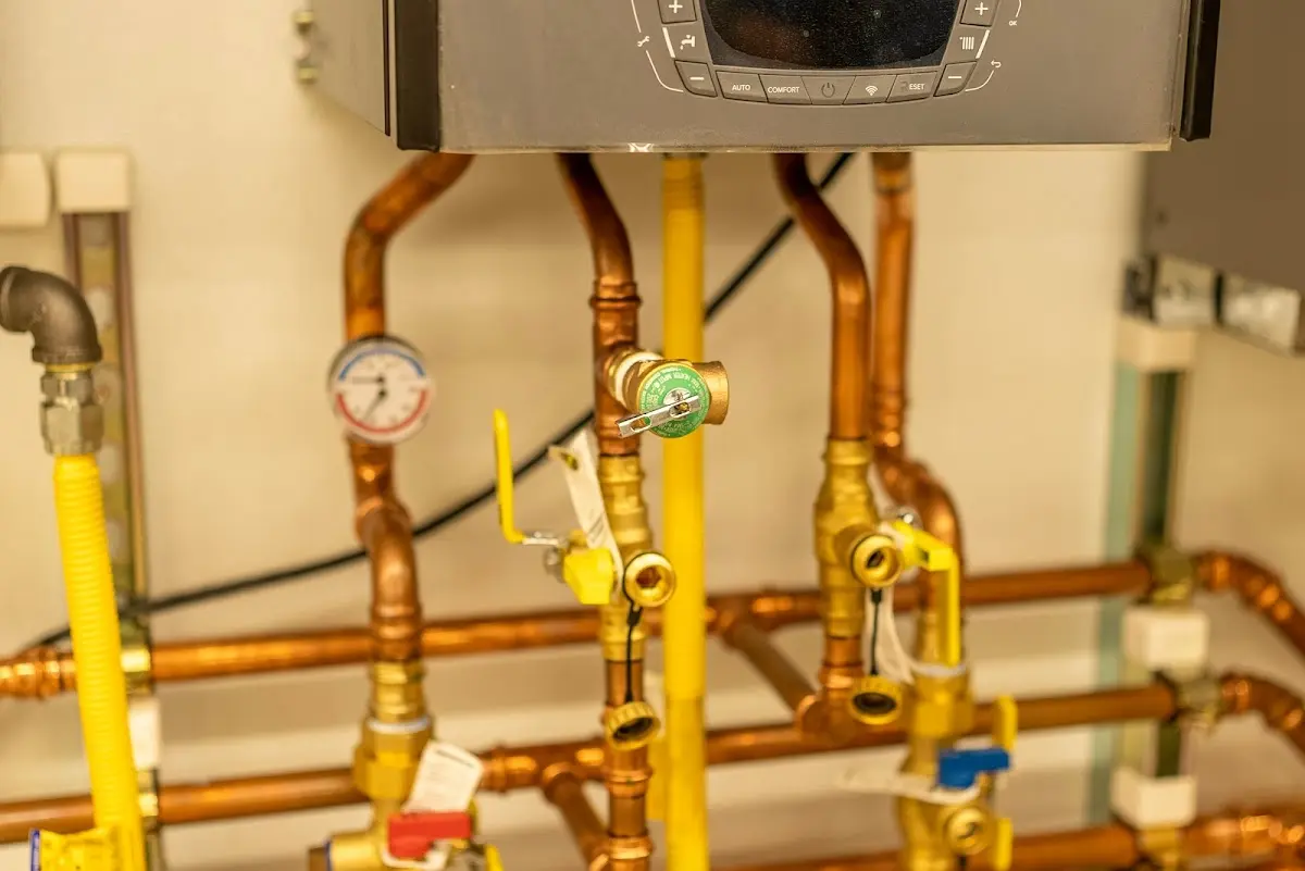 Licensed technician providing Slab Leak Repair for a homeowner in Independence